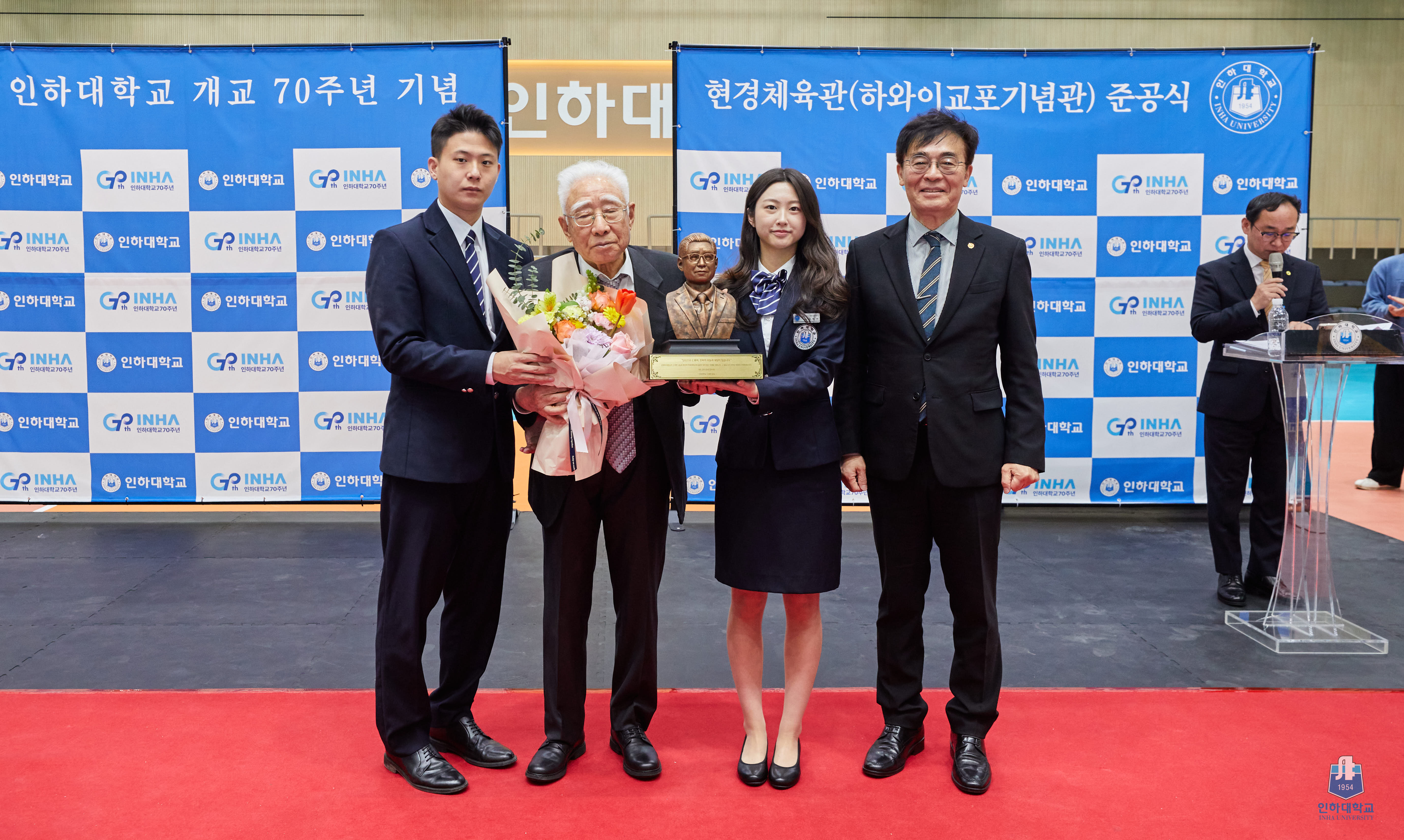 온라인카지노달 26일 현경체육관 준공식이 열려 인하인들이 함께 축하하는 시간을 가졌다.