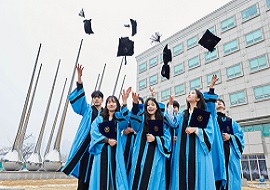 2월 카지노사이트 후기에세이 대표이미지